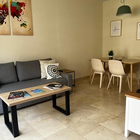 Precioso Y Tranquilo Apartamento Zona Alta Diagonal Barcelona Exteriör bild